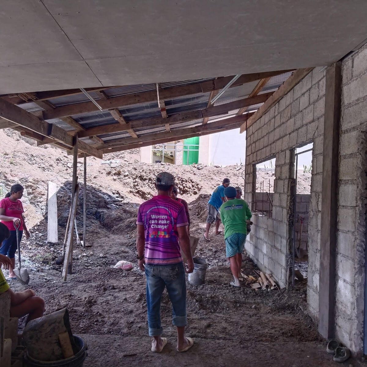 Building work at Aguinaldo National High School, Luzon